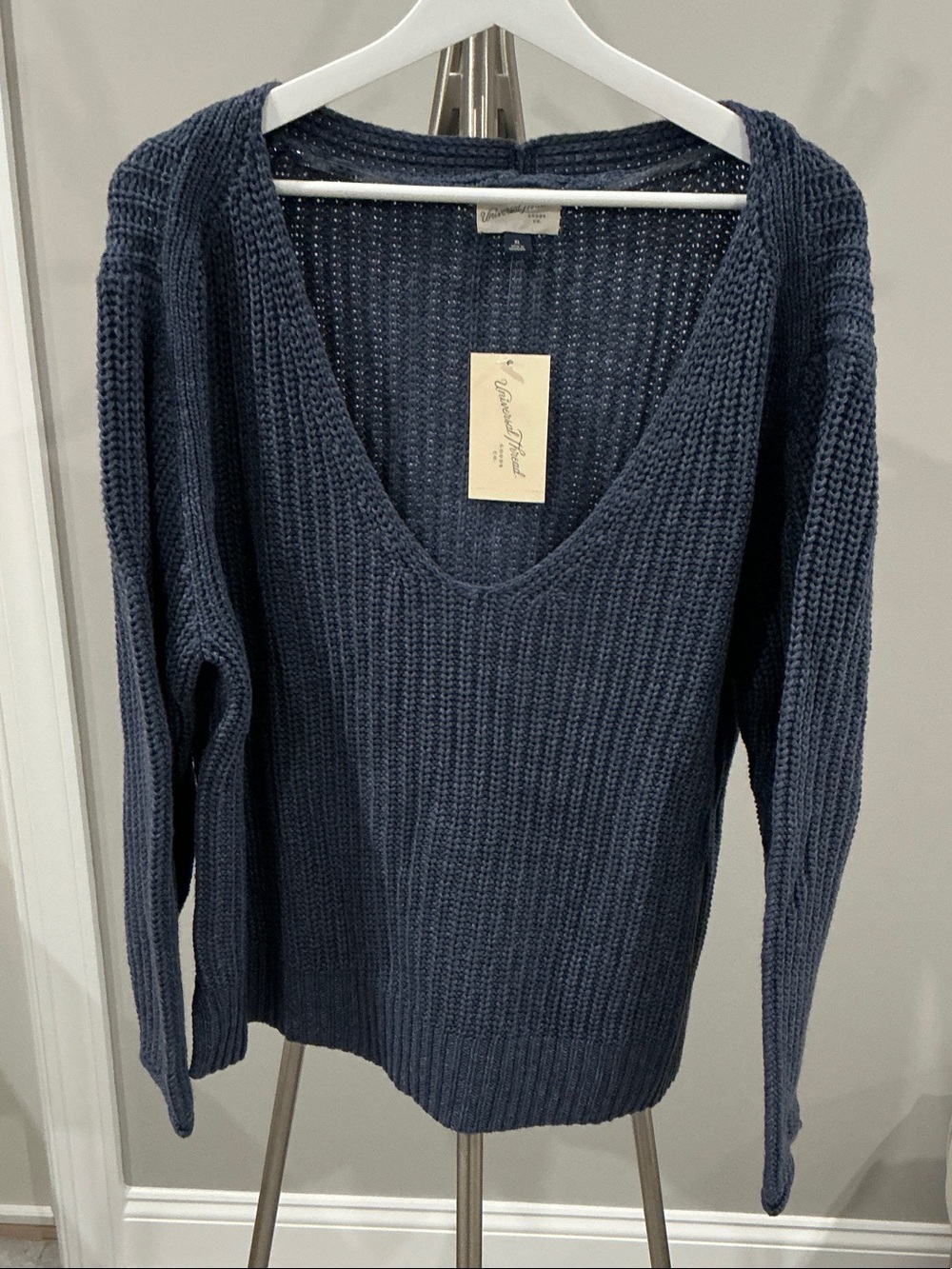 Navy V-Neck Ribbed Knit Sweater
